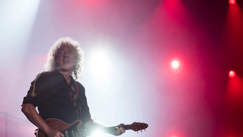 RIO DE JANEIRO, BRAZIL - SEPTEMBER 18: Brian May from Queen performs at 2015 Rock in Rio on September 18, 2015 in Rio de Janeiro, Brazil. (Photo by Raphael Dias/Getty Images)
