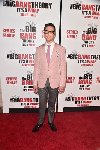 Photos: The Big Bang Theory Cast holds series finale party