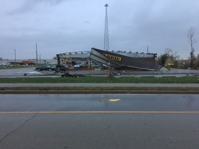 Roof of Celina business collapses following tornado reports