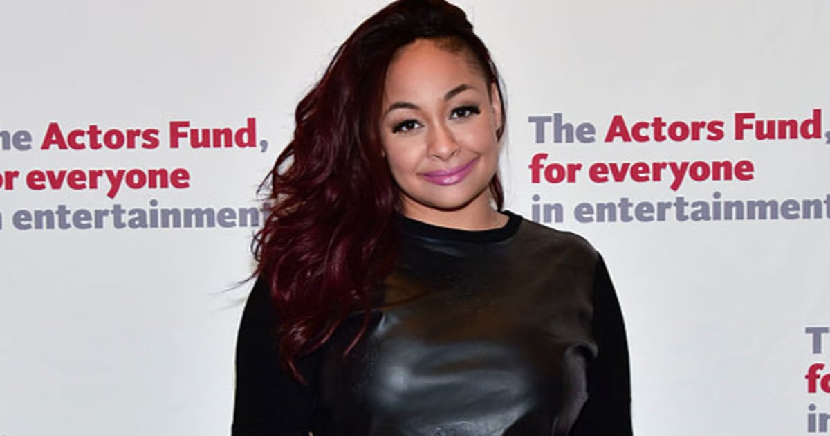 Raven-Symoné's Blue Hair Transformation is Giving Us Life - wide 5