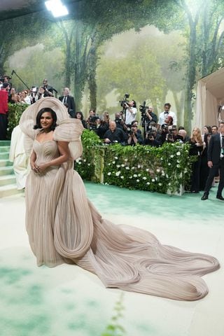 Mindy Kaling at the Metropolitan Museum of Art's Costume Institute benefit gala in New York, May 6, 2024. (Amir Hamja/The New York Times)