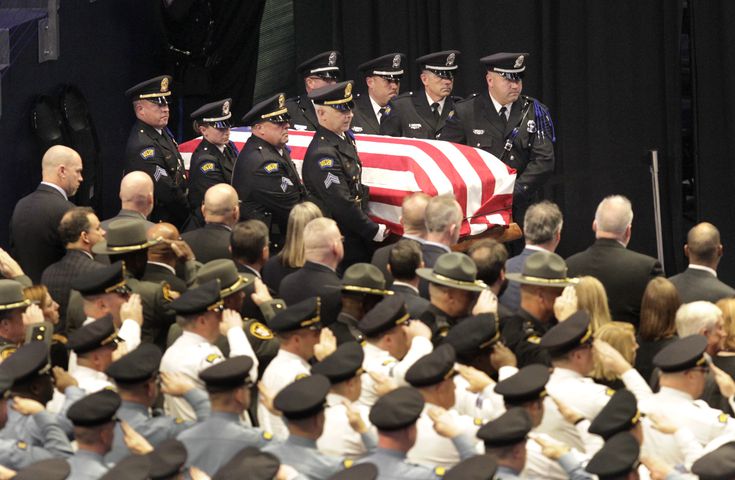PHOTOS: Community comes together for Det. Jorge DelRio’s funeral service