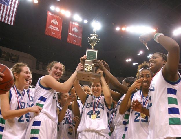 Chaminade Julienne girls basketball: 2003 state championship