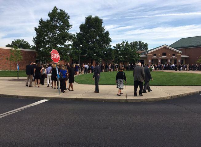 Crowd forms for Otto Warmbier funeral