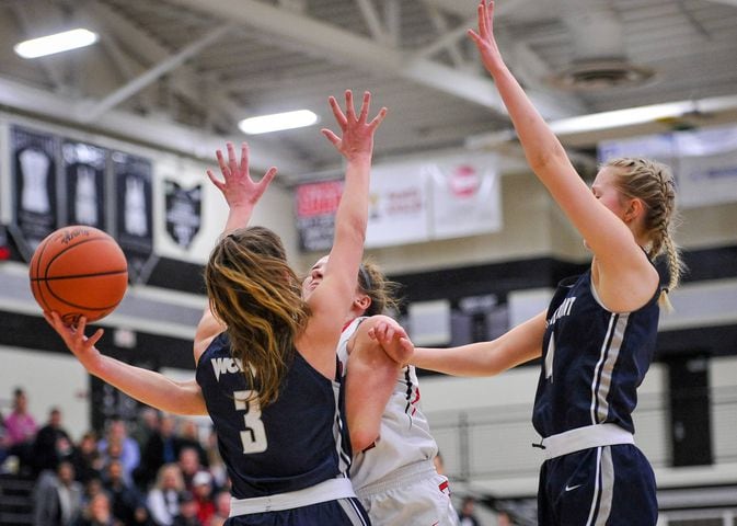 Fairfield vs West Clermont girls sectional basketball