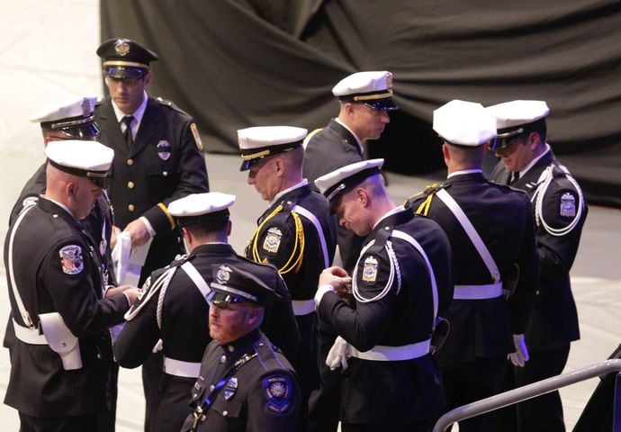 Community comes together for Detective DelRio’s funeral service