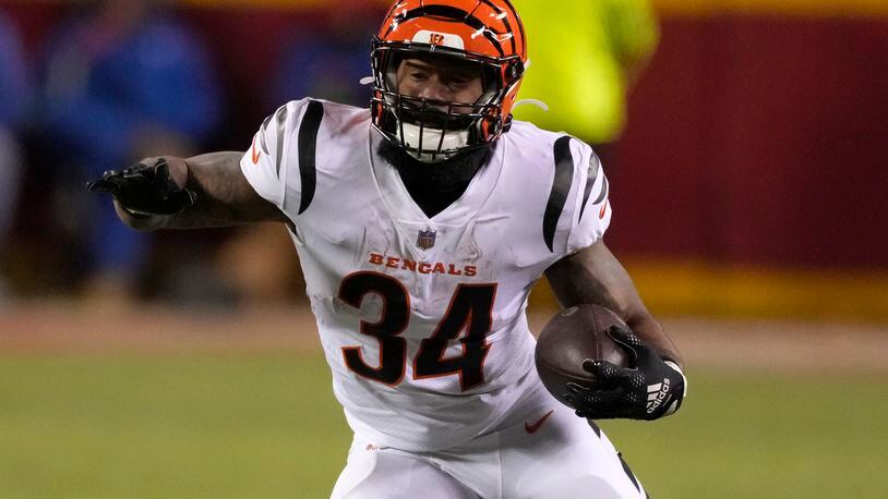 Cincinnati Bengals running back Samaje Perine runs against the Kansas City Chiefs during the second half of the NFL AFC Championship playoff football game, Sunday, Jan. 29, 2023, in Kansas City, Mo. (AP Photo/Jeff Roberson)