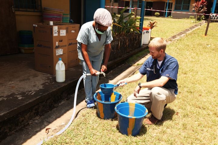 Dr. Kent Brantly volunteers in Liberia