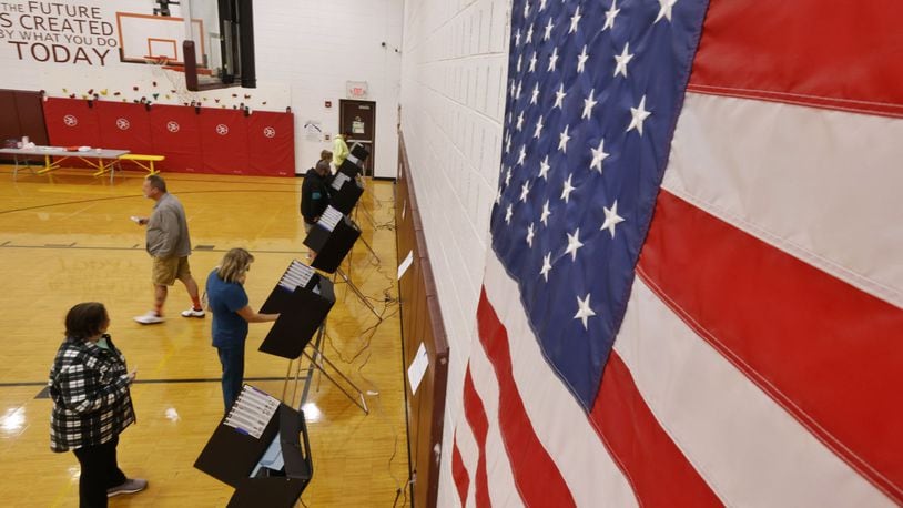Voters cast their ballots on Election Day Tuesday, Nov. 8, 2022 at Elda Elementary School in Ross. NICK GRAHAM/STAFF