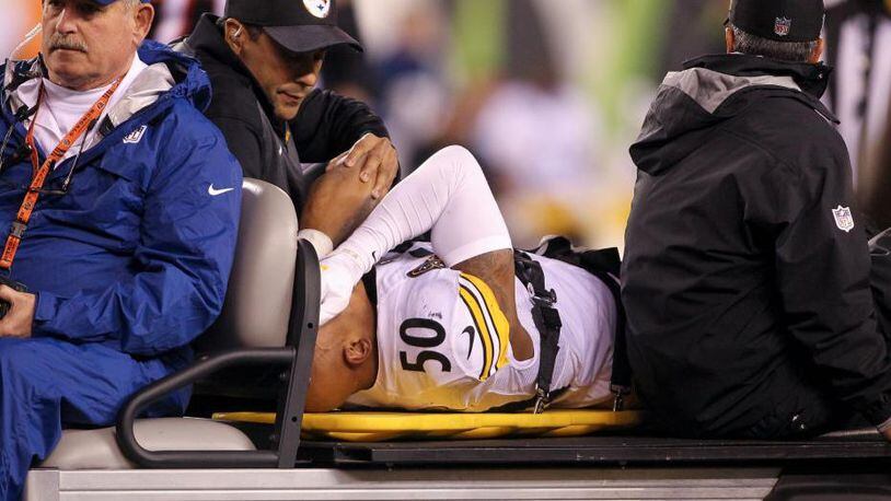 Ryan Shazier reacts as he is carted off the field after a injury against the Cincinnati Bengals during the first half at Paul Brown Stadium on Monday.