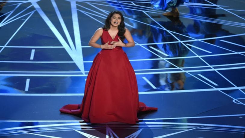 The young star of Disney's animated feature 'Moana,' Auli’i Cravalho, kept her cool when a stage prop hit her in the head during her Oscars performance.