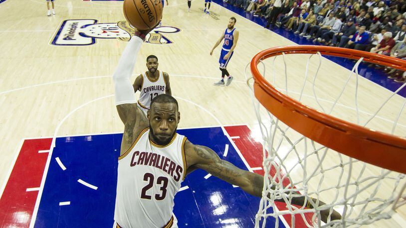 Cleveland Cavaliers’ LeBron James in action during the second half of an NBA basketball game against the Philadelphia 76ers, Saturday, Nov. 5, 2016, in Philadelphia. The Cavaliers won 102-101. (AP Photo/Chris Szagola)
