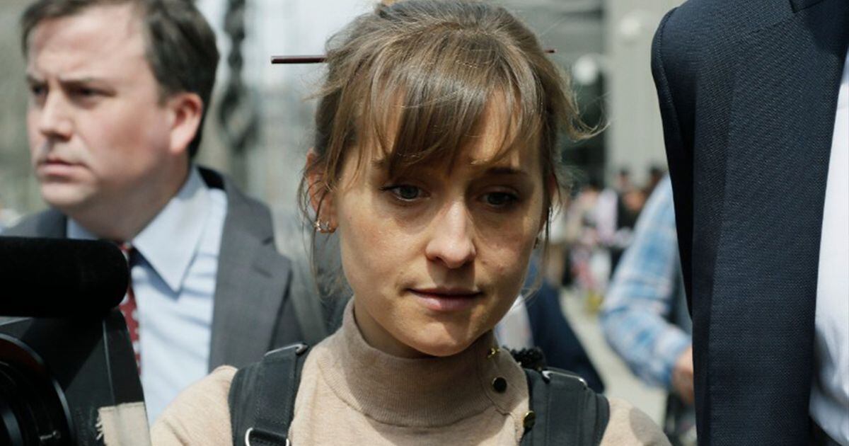 Former Smallville Actress Allison Mack Pleads Guilty In Sex Trafficking Case