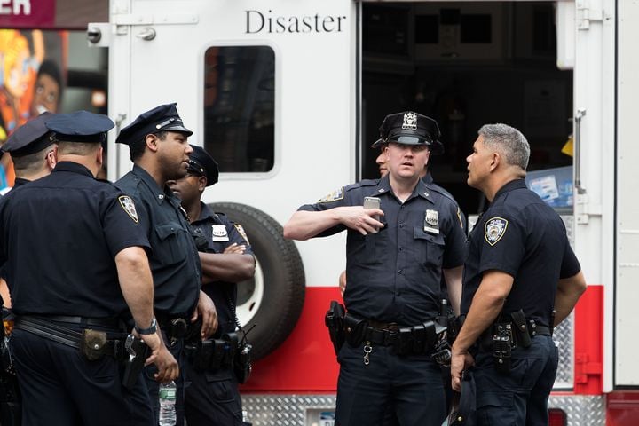 Explosion In Chelsea Neighborhood of New York City Injures 29