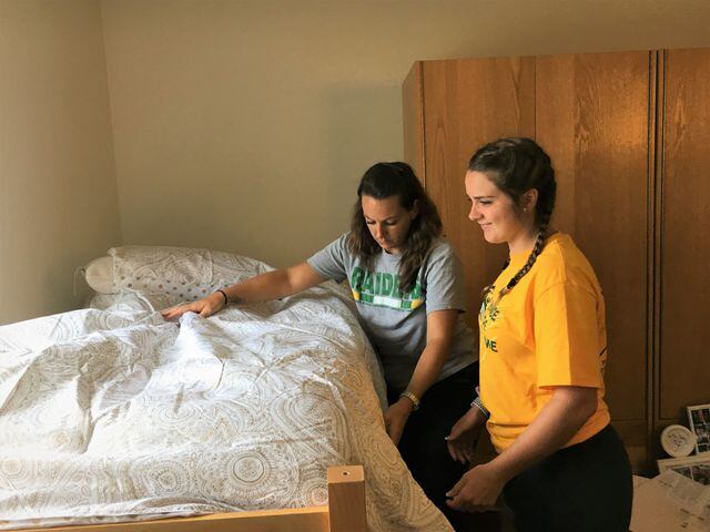 PHOTOS: 900 WSU freshmen move to campus for first time