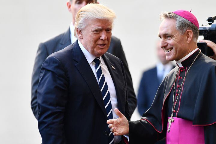 Trumps meet Pope Francis at Vatican