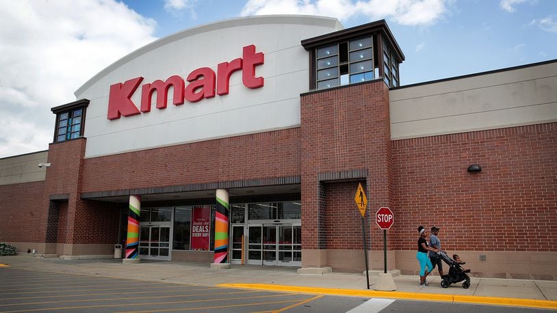 A Kmart manager is gaining attention for his emotional farewell during the last closing of a store in Washington County, Pennsylvania.