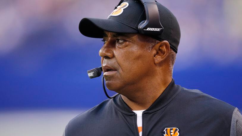 INDIANAPOLIS, IN - AUGUST 31: Head coach Marvin Lewis of the Cincinnati Bengals looks on in the first half of a preseason game against the Indianapolis Colts at Lucas Oil Stadium on August 31, 2017 in Indianapolis, Indiana. (Photo by Joe Robbins/Getty Images)