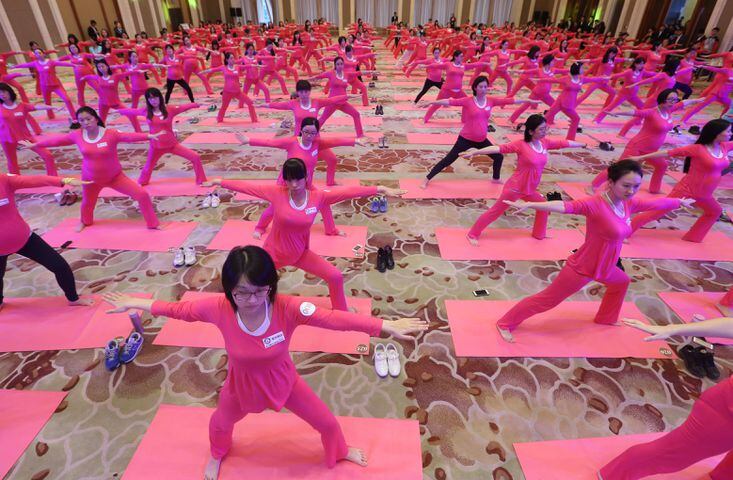 Guinness World Record for the most pregnant women doing yoga together