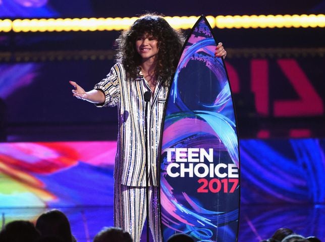 Photos: 2017 Teen Choice Awards show