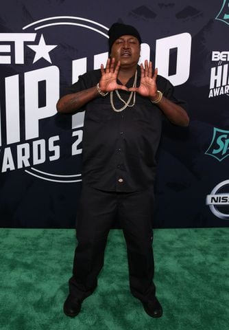Photos: 2017 BET Hip Hop Awards red carpet