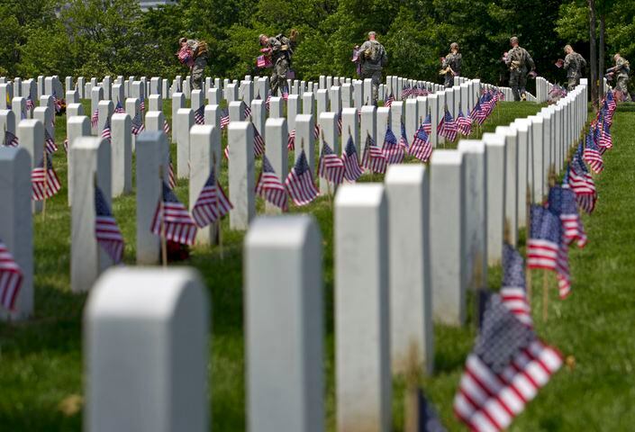 Arlington Memorial Day flags