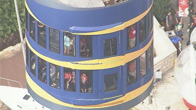 Crews work to rescue riders on Sky Tower ride at Sea World