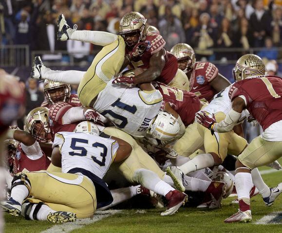 Florida State hangs on for 37-35 win