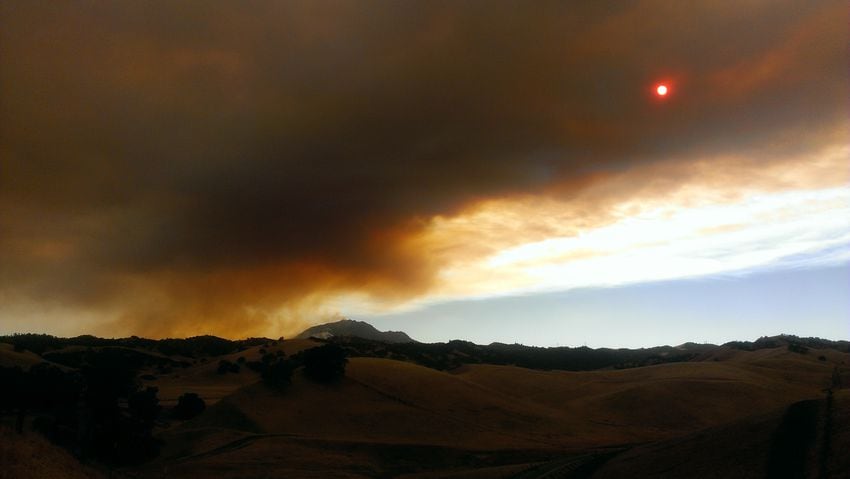 Viewers submit photos of wildfire on Mt. Diablo