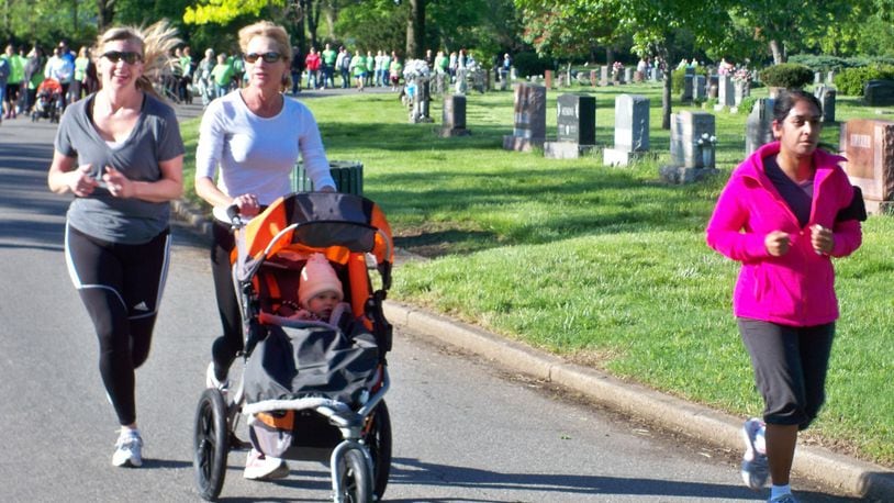A scene from a previous Hospice Care of Middletown Mother’s Day 5K Run & Walk. More than 600 runners and walkers are expected to participate. CONTRIBUTED