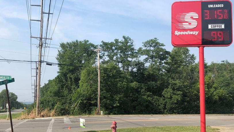 Middletown City Council voted down a proposed Shell gas station on the southwest corner of Dixie Highway and Manchester Road. The station would have been located across the street from Speedway. RICK McCRABB/STAFF