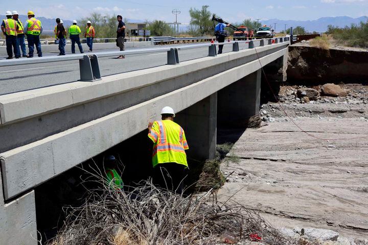 I-10 bridge collapse