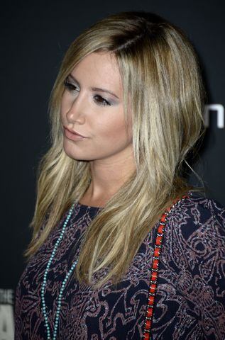 Ashley Tisdale was accused of badly lip-syncing the song "Last Christmas" during the 2007 Macy's Thanksigiving Day Parade.