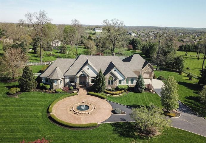 PHOTOS The most expensive home on the market in Mason