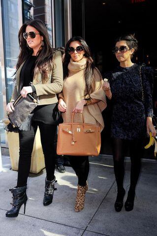 Khloe Kardashian, Kim Kardashian, and Kourtney Kardashian