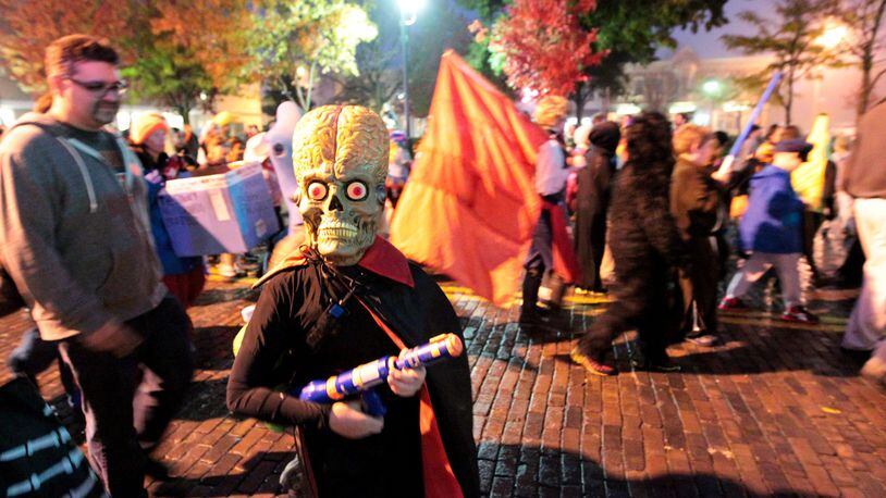 It’s almost time to gets the kids out for this year’s Beggars Nights (aka trick-or-treating). STAFF FILE PHOTO/2013