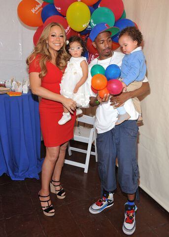Mariah Carey and Nick Cannon with twins Moroccan-Scott and Monroe
