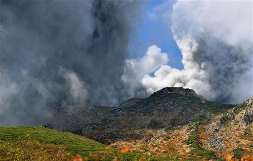 Mount Ontake erupts in Japan