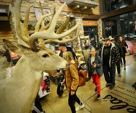 PHOTOS: Black Friday shopping in the Miami Valley