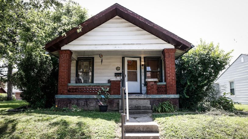 A man was stabbed to death late Sunday, Aug. 14, 2022, at a house in the 800 block of Chelsea Avenue in Dayton. JIM NOELKER/STAFF