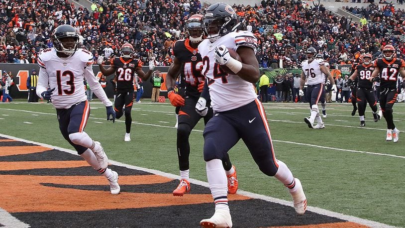 CINCINNATI, OH - DECEMBER 10: Jordan Howard #24 of the Chicago Bears runs into the endzone for a touchdown against the Cincinnati Bengals during the first half at Paul Brown Stadium on December 10, 2017 in Cincinnati, Ohio. (Photo by John Grieshop/Getty Images)