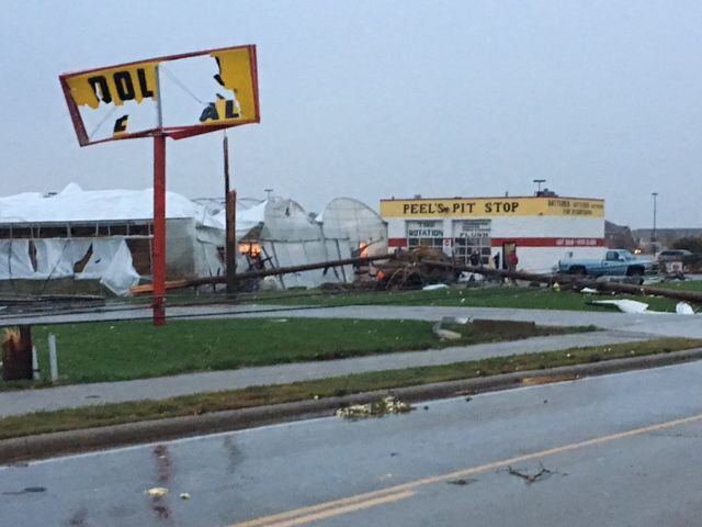 Roof of Celina business collapses following tornado reports