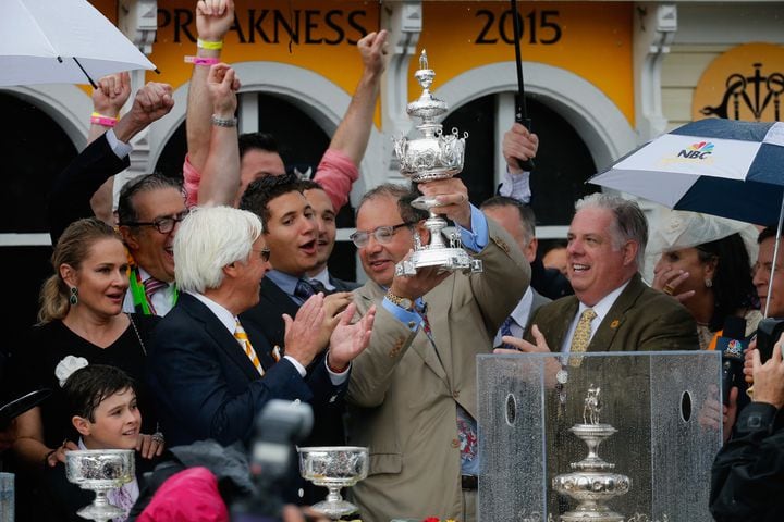 American Pharoah wins 2015 Preakness Stakes
