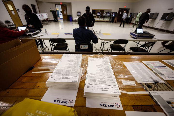 Dayton voters at Northwest Recreation Center
