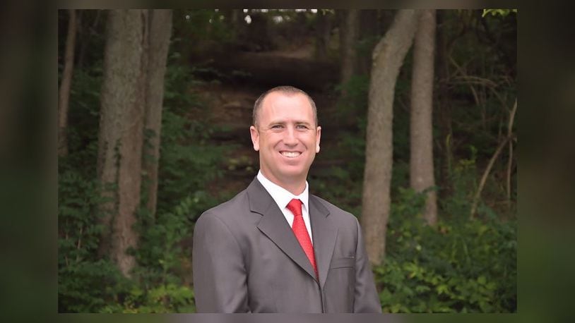 Jonathan McEldowney has resigned his seat on Carlisle Village Council. Last month, the Fairfield Board of Education approved his hiring as an assistant principal at East Elementary School, according to a spokeswoman with the Butler County school district.