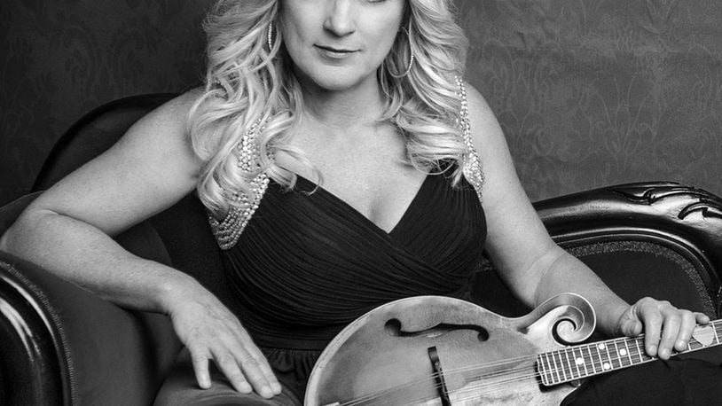 Rhonda Vincent, the Queen of Bluegrass, will give a special benefit concert for military veterans at the Warren County Fairgrounds on Sept. 1. CONTRIBUTED