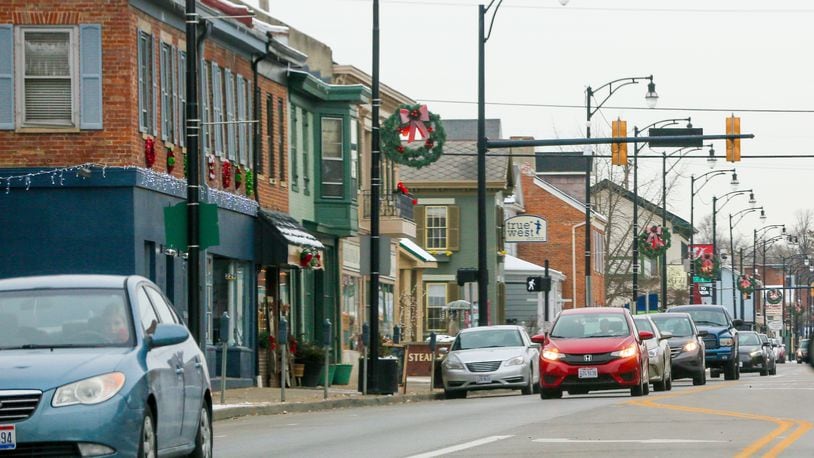 New light fixtures will be installed next year along a portion of Main Street in Hamilton.