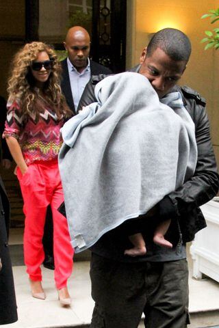 Beyonce and Jay Z with baby Blue Ivy