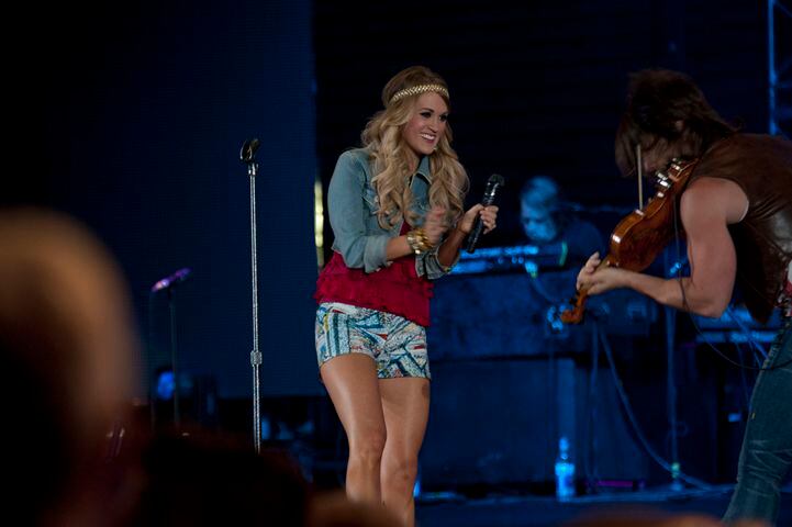 Female Vocalist of the Year Nominee: Carrie Underwood