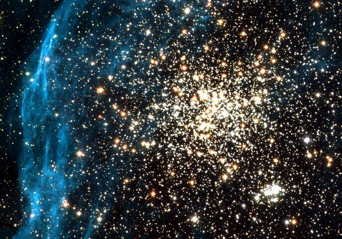 Double Cluster NGC 1850: Second brightest star cluster in large Magellanic cloud